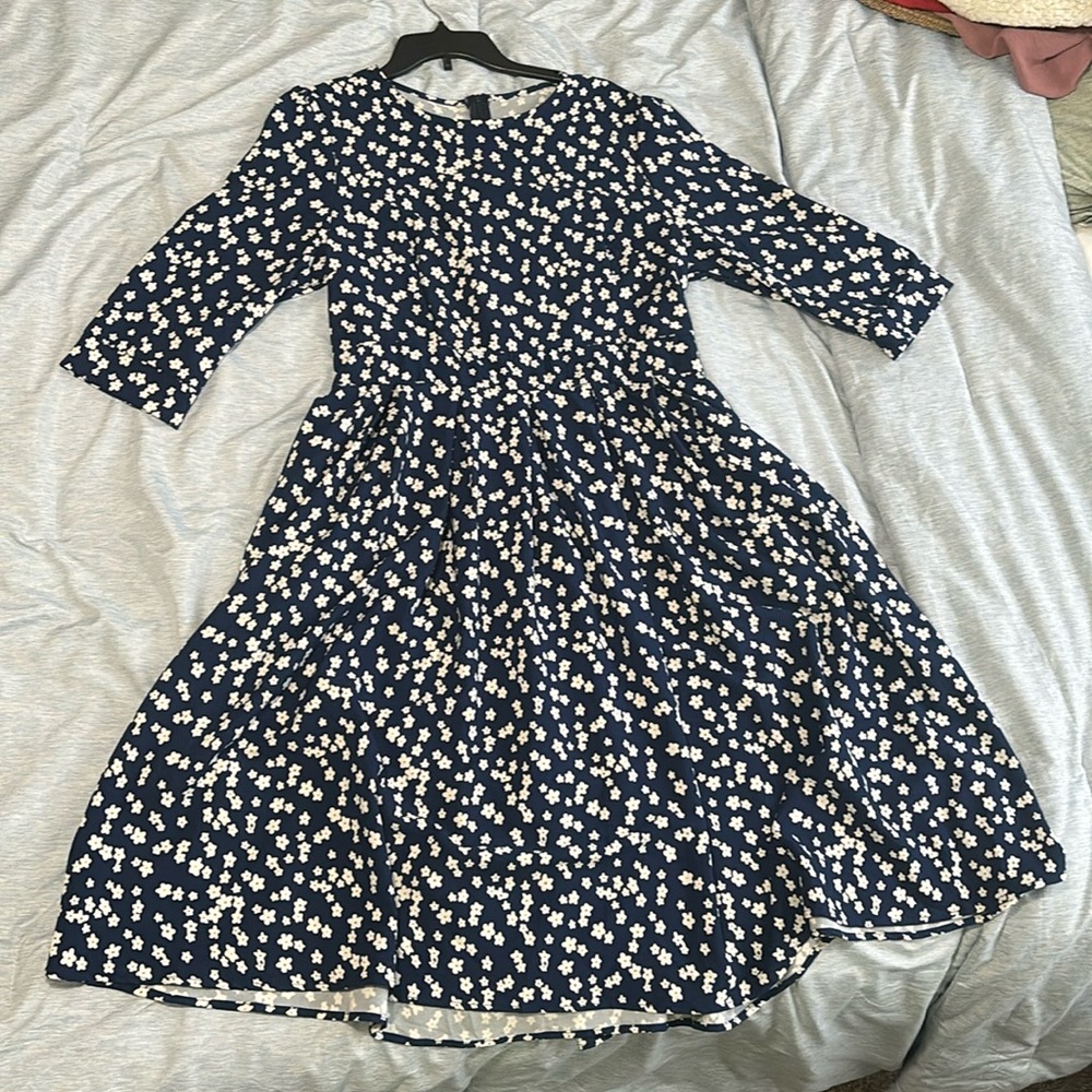 Long Flowy Dress 3/4 Sleeve XL